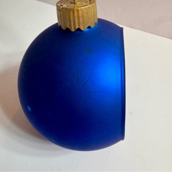 NWT Disney Globe Ornament Four Parks with Fireworks Lights up inside diorama - Picture 14 of 15